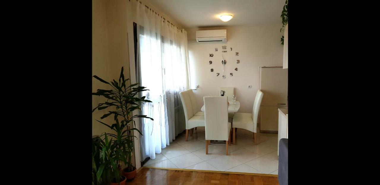 Apartment Mila Ουμάγκ Εξωτερικό φωτογραφία