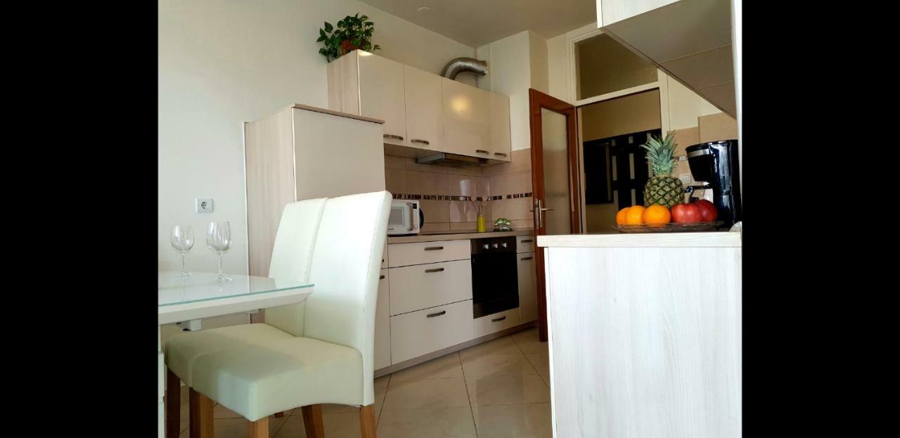Apartment Mila Ουμάγκ Εξωτερικό φωτογραφία