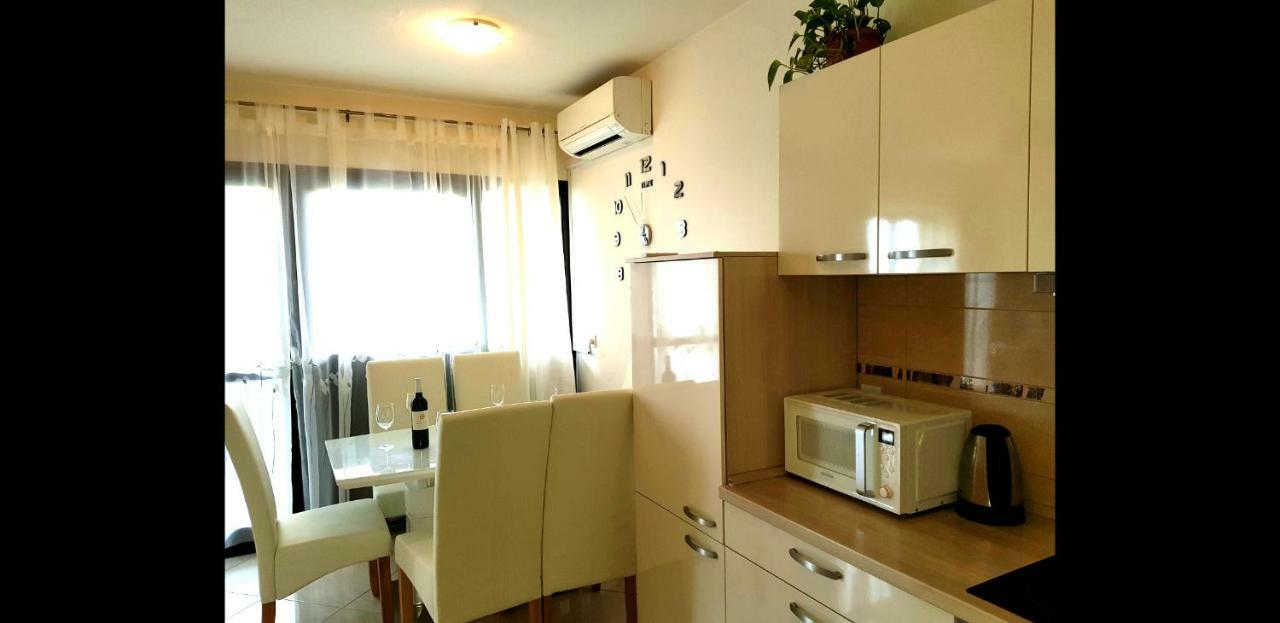 Apartment Mila Ουμάγκ Εξωτερικό φωτογραφία